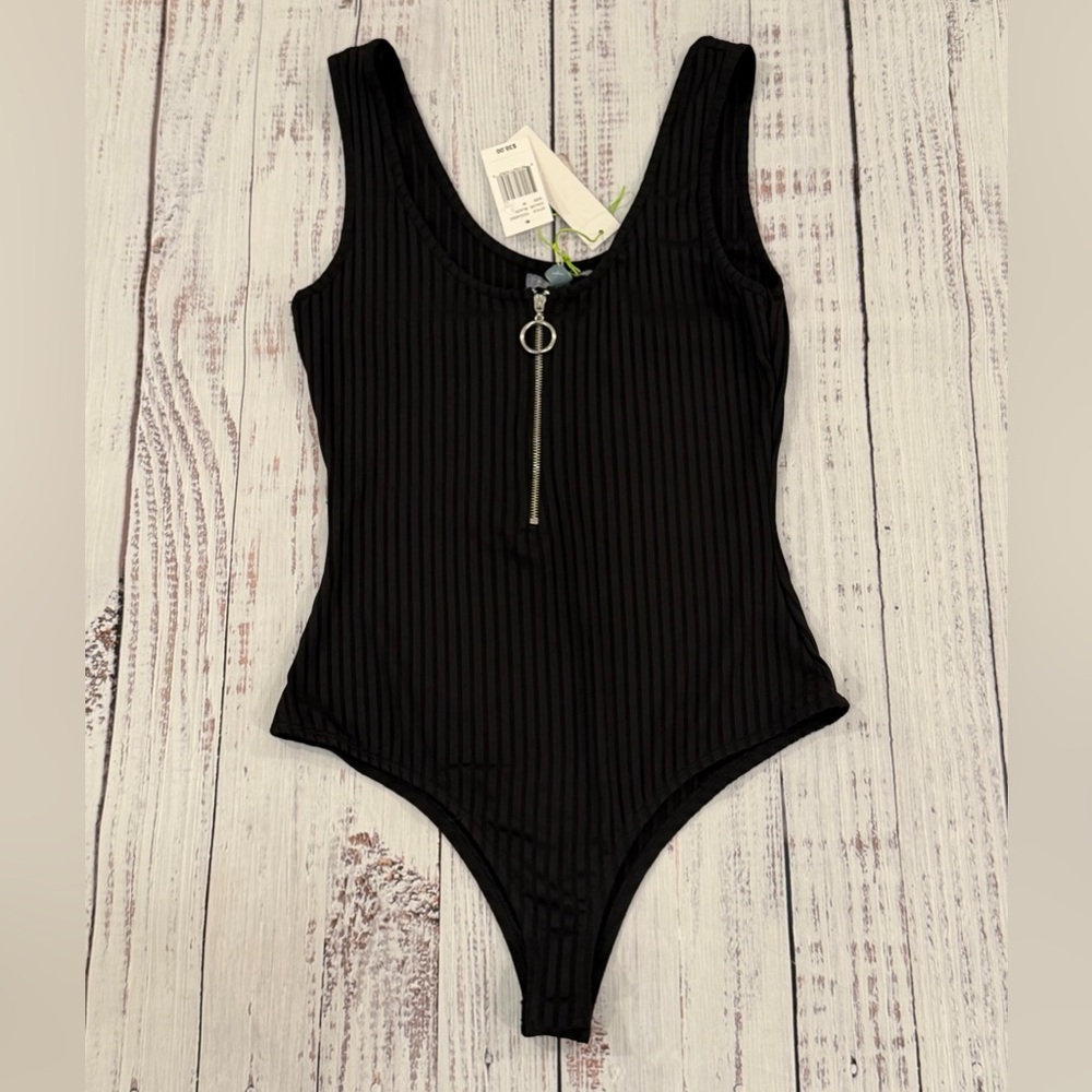 NWT Good Luck Gem Bodysuit Womens M. Black Sleeveless Tank Top Ribbed
